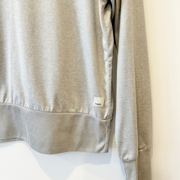 Vuori Daydream Crew in Grey - Picture 6 of 6